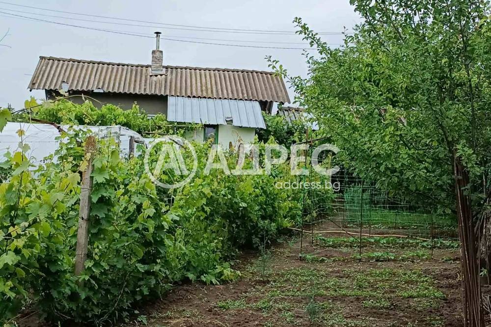 Продава ВИЛА, гр. Разград, Център