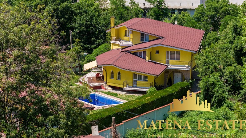 Продава КЪЩА в град София, гр. Банкя - 644 кв.м / При запитване, МАТЕНА ЕСТЕЙТ ЕООД