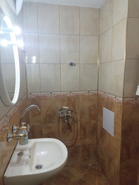 1 bedroom Lazur, Burgas 3