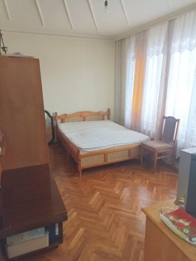 1 bedroom Lazur, Burgas 2