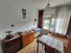 3+ camere da letto Asenovgrad, regione Plovdiv 2