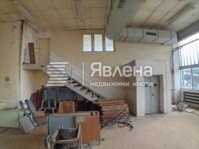 Industribygning Vievo, region Smolyan 3