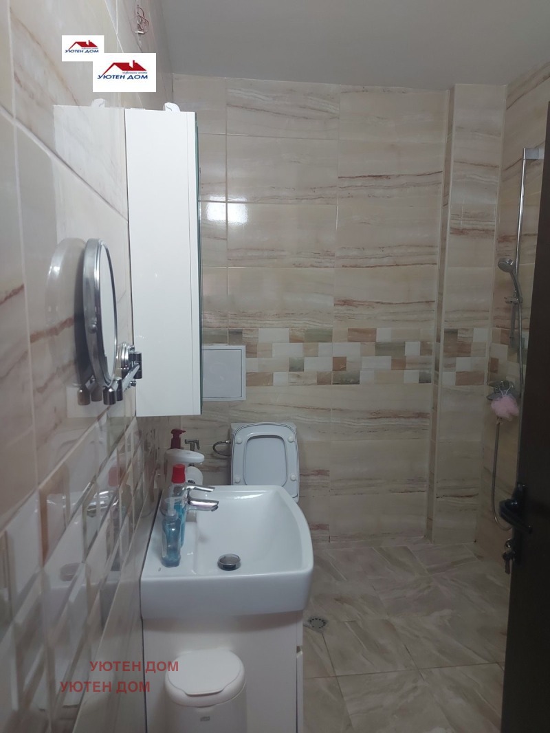 Продава ЕТАЖ ОТ КЪЩА, гр. Шумен, Военно училище, снимка 4 - Етаж от къща - 50698203