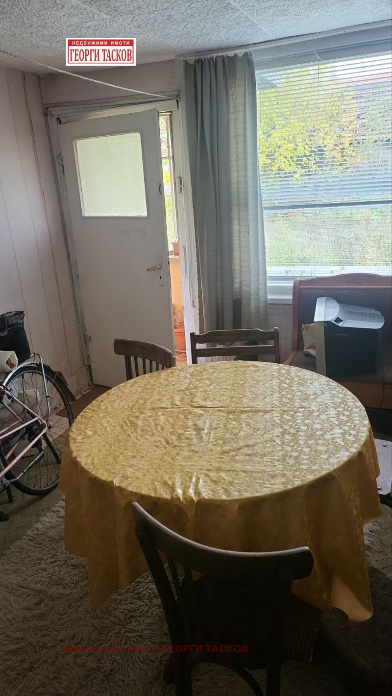 Продава КЪЩА, гр. Тутракан, област Силистра, снимка 6 - Къщи - 52479617