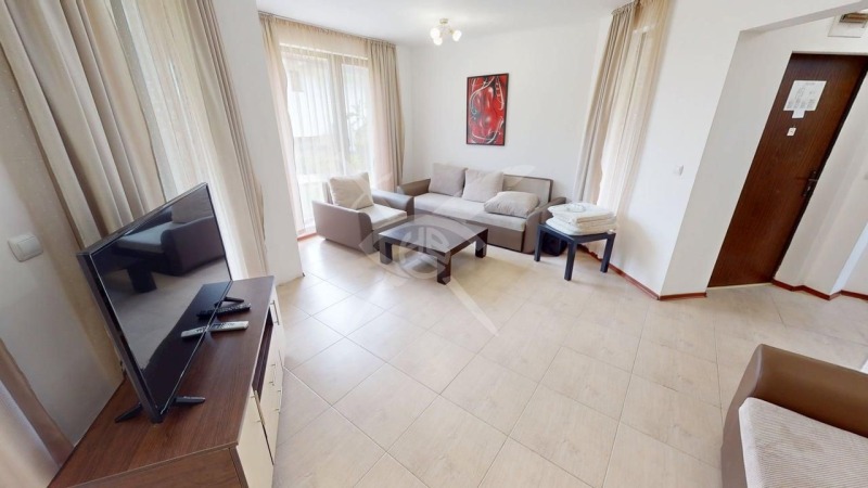 Продава КЪЩА, с. Кошарица, област Бургас, снимка 2 - Къщи - 52630207