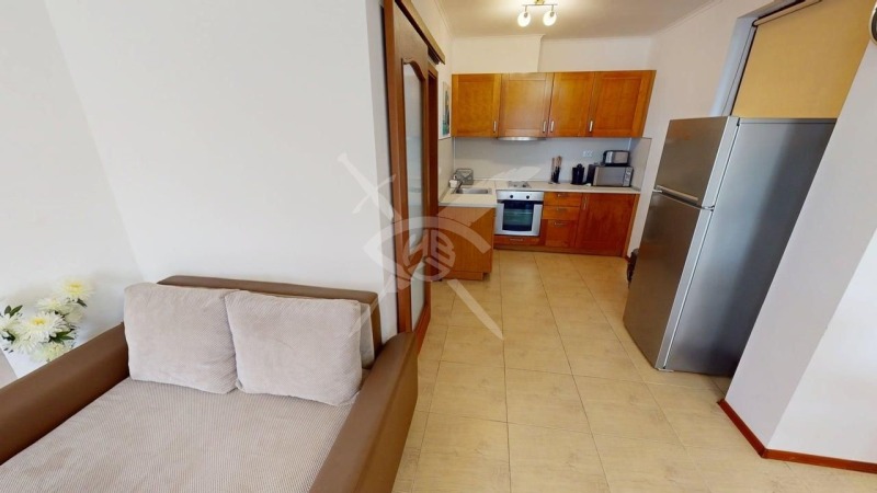 Продава КЪЩА, с. Кошарица, област Бургас, снимка 2 - Къщи - 52995737