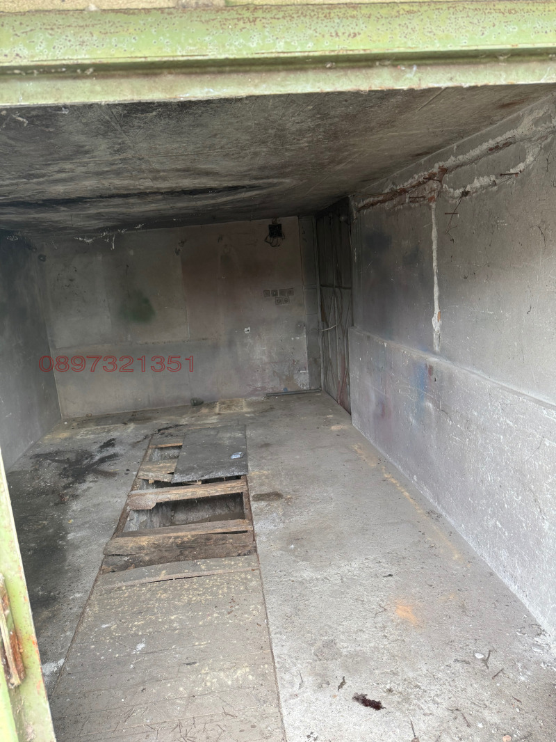 Продава ГАРАЖ, ПАРКОМЯСТО, гр. Мартен, област Русе, снимка 2 - Гаражи и паркоместа - 52785788