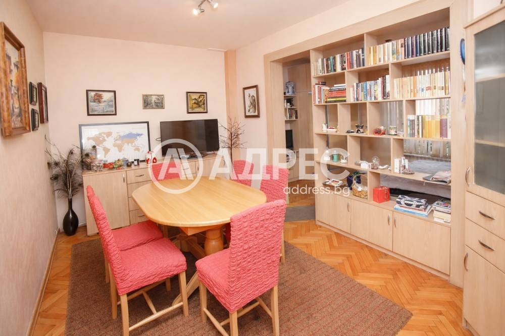 Продава 2-СТАЕН, гр. София, Център, снимка 5 - Апартаменти - 55639176