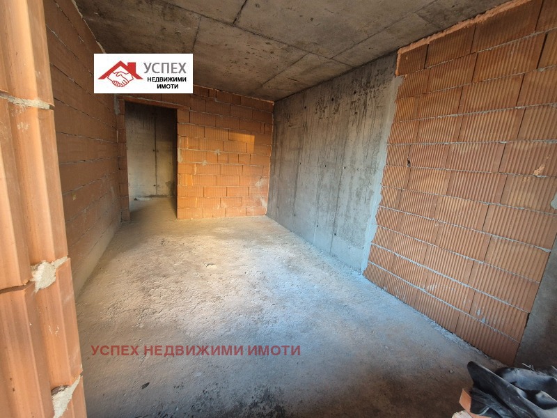 Продава  2-стаен град София , Дианабад , 77 кв.м | 36211418 - изображение [9]