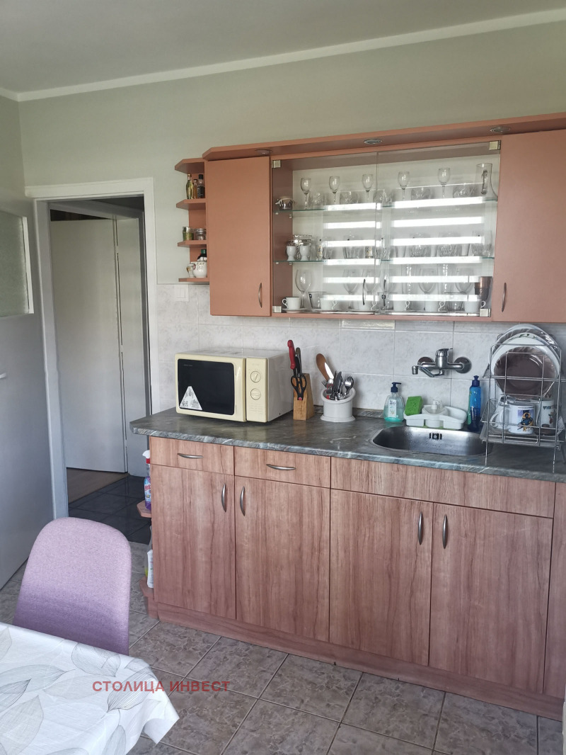 Продава 2-СТАЕН, гр. Русе, Здравец Изток, снимка 2 - Апартаменти - 52720082