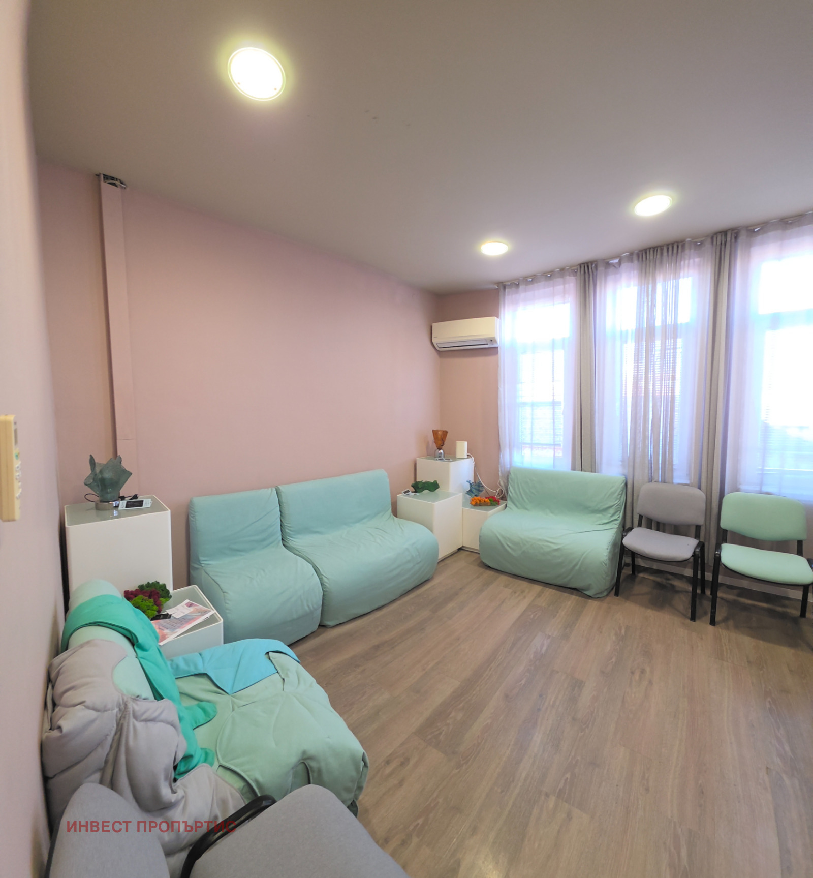 Продава 4-СТАЕН, гр. София, Център, снимка 8 - Апартаменти - 56092400