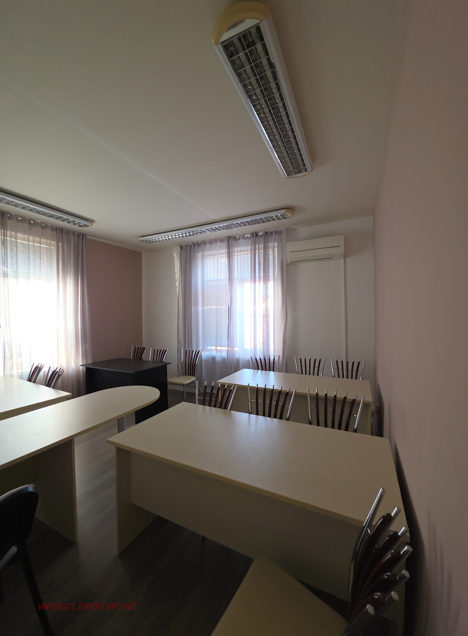 Продава 4-СТАЕН, гр. София, Център, снимка 4 - Апартаменти - 56092400