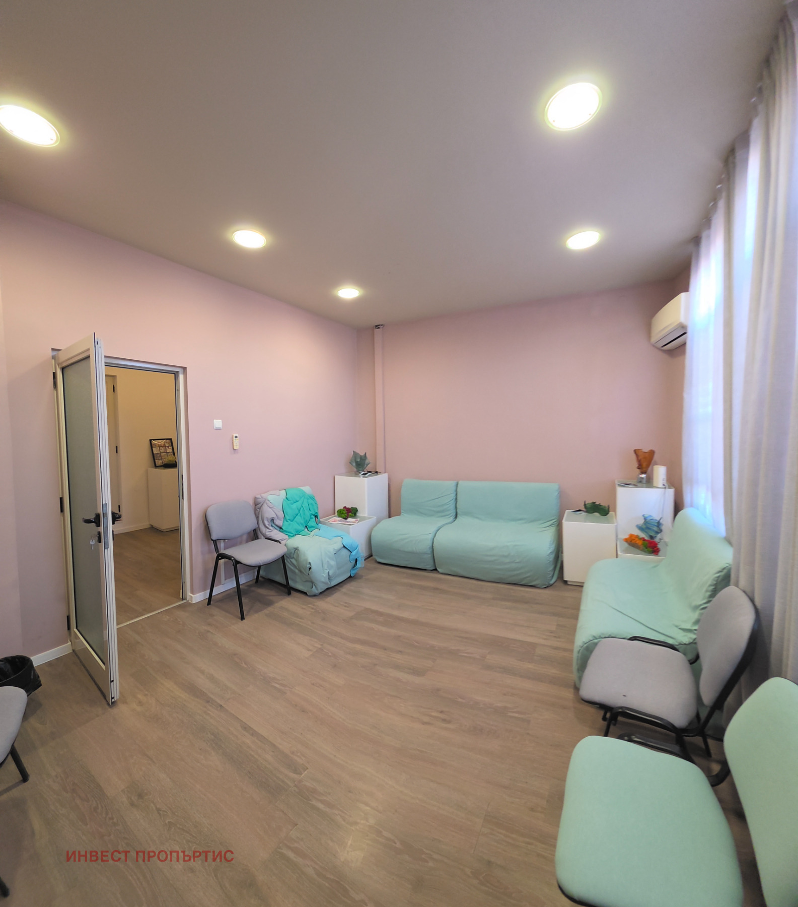 Продава 4-СТАЕН, гр. София, Център, снимка 7 - Апартаменти - 56092400