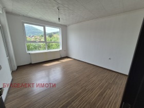 ������� 4-����� | Imot.bg � ����� ������ 9