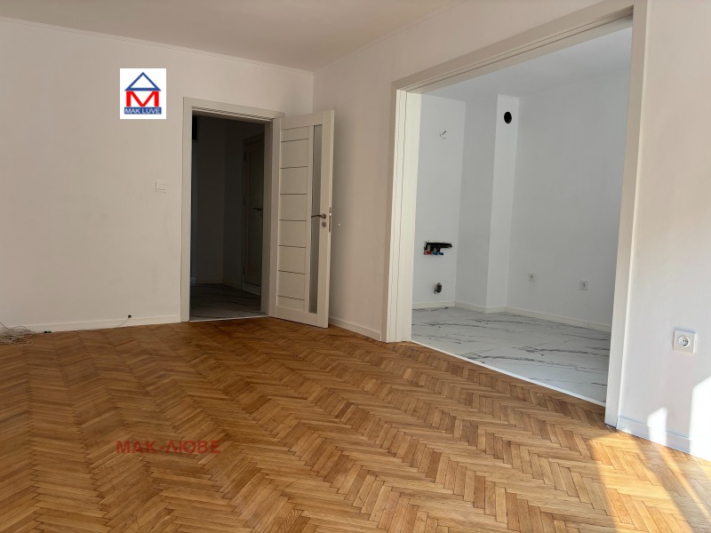 Продава 3-СТАЕН, гр. Варна, ВИНС-Червен площад, снимка 10 - Апартаменти - 52355291