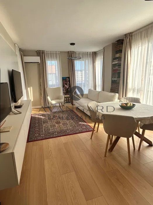 Продава 3-СТАЕН, гр. Пловдив, Остромила