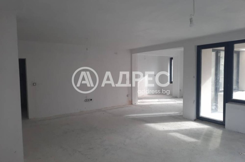 Продаја  3+ спаваћа соба Софија , Манастирски ливади , 169 м2 | 38499490 - слика [3]