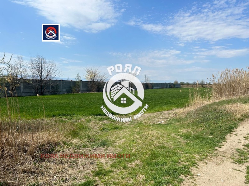 In vendita  Complotto Plovdiv , Industrialna zona - Sever , 5001 mq | 77589430 - Immagine [2]