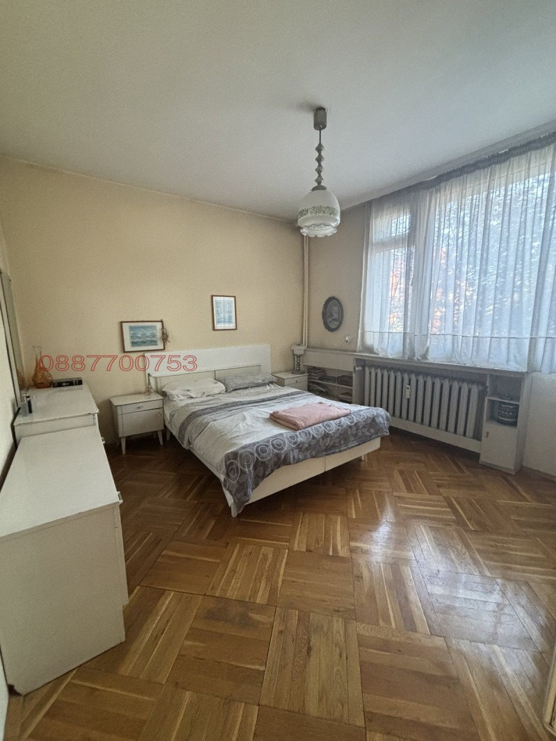 Продава  4-стаен град София , Красно село , 120 кв.м | 78390443 - изображение [4]