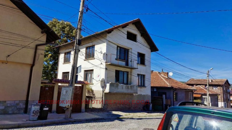 Продава  Къща град Перник , Ралица , 255 кв.м | 43106192 - изображение [8]