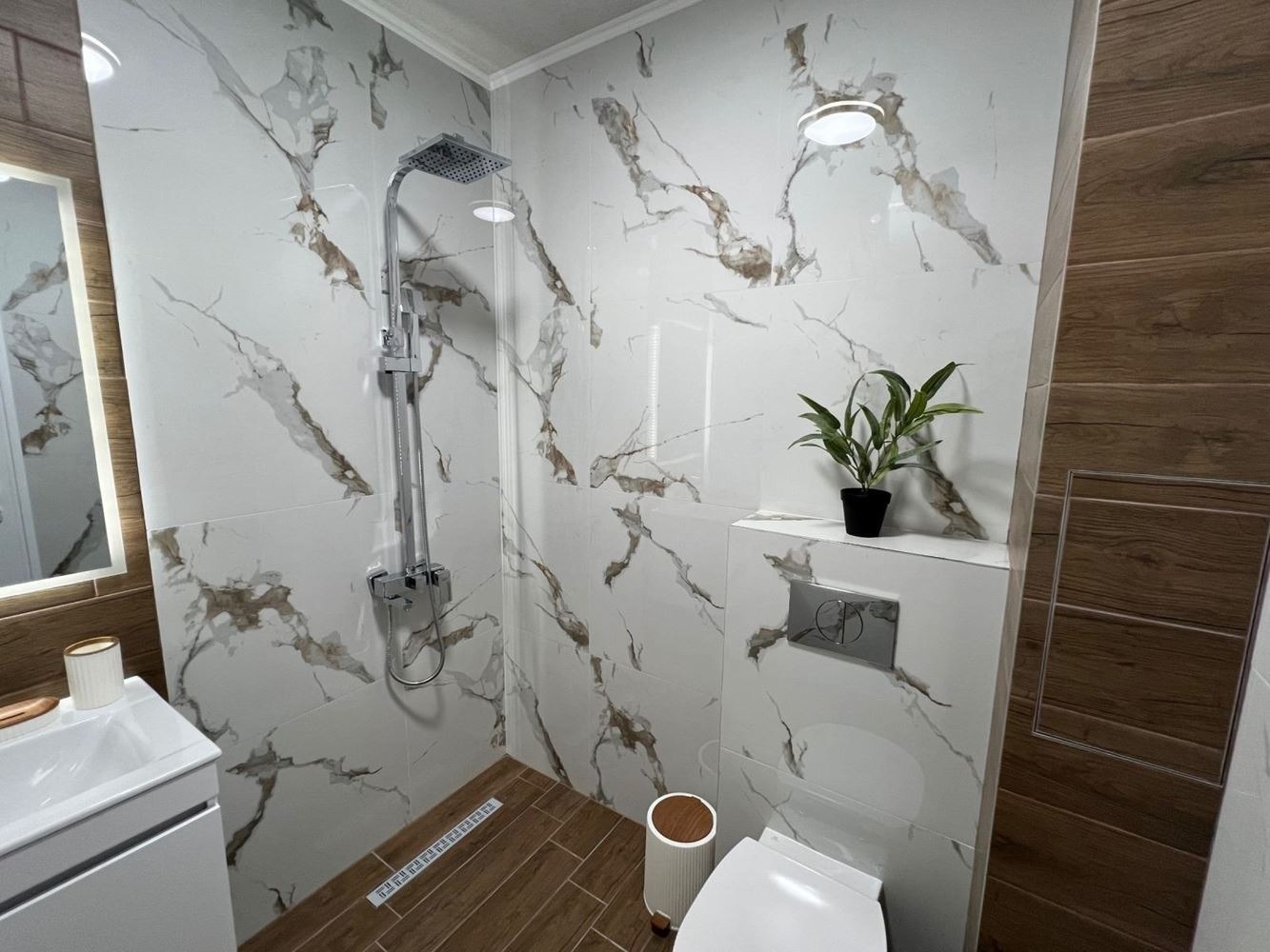 Продава 2-СТАЕН, гр. Пловдив, Остромила, снимка 12 - Апартаменти - 54530477