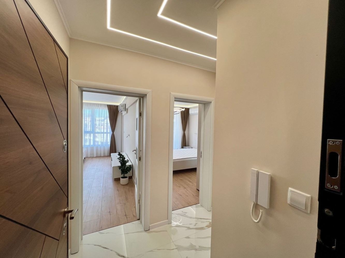 Продава 2-СТАЕН, гр. Пловдив, Остромила, снимка 11 - Апартаменти - 54530477