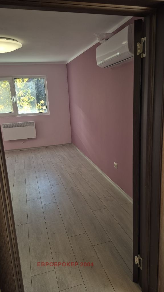 Продава КЪЩА, с. Кладница, област Перник, снимка 6 - Къщи - 52373280