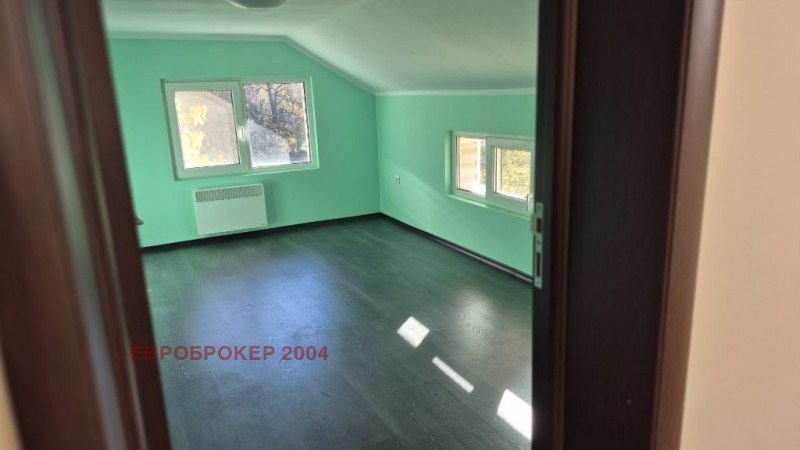 Продава КЪЩА, с. Кладница, област Перник, снимка 9 - Къщи - 52373280