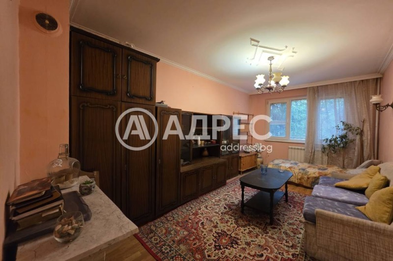 Til salgs  1 soverom Sofia , Banisjora , 61 kvm | 14100810