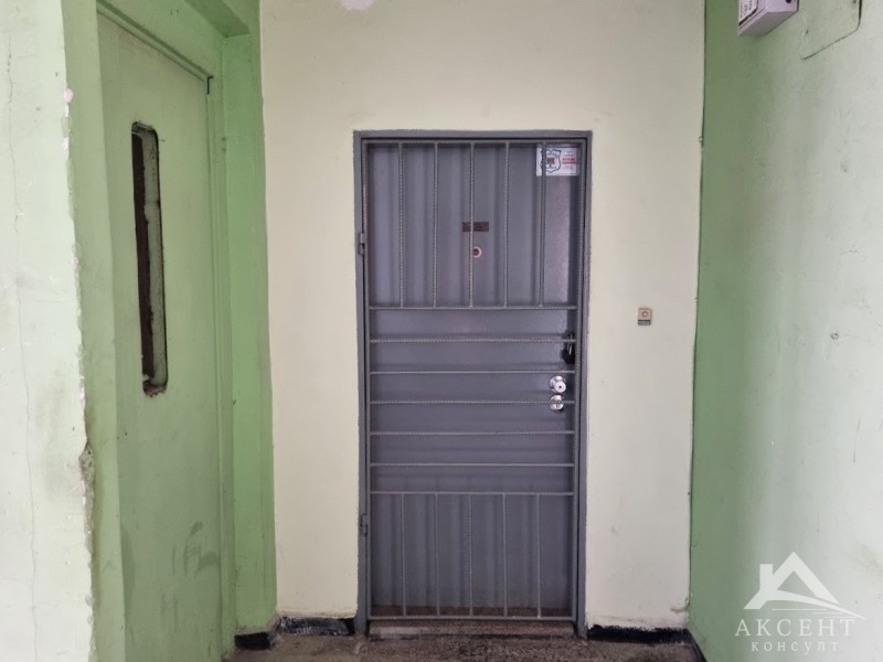 Продава  2-стаен град Перник , Селото , 66 кв.м | 18103274 - изображение [2]