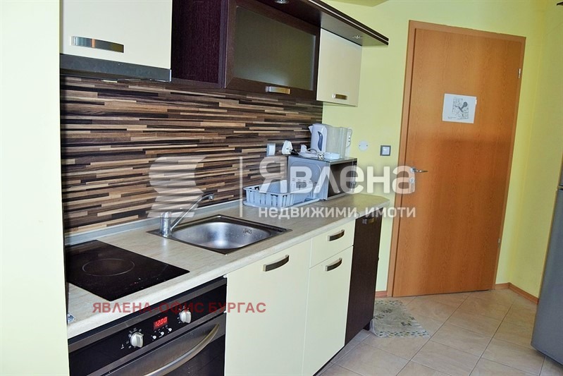 Продава 3-СТАЕН, гр. Поморие, област Бургас, снимка 4 - Апартаменти - 54459030