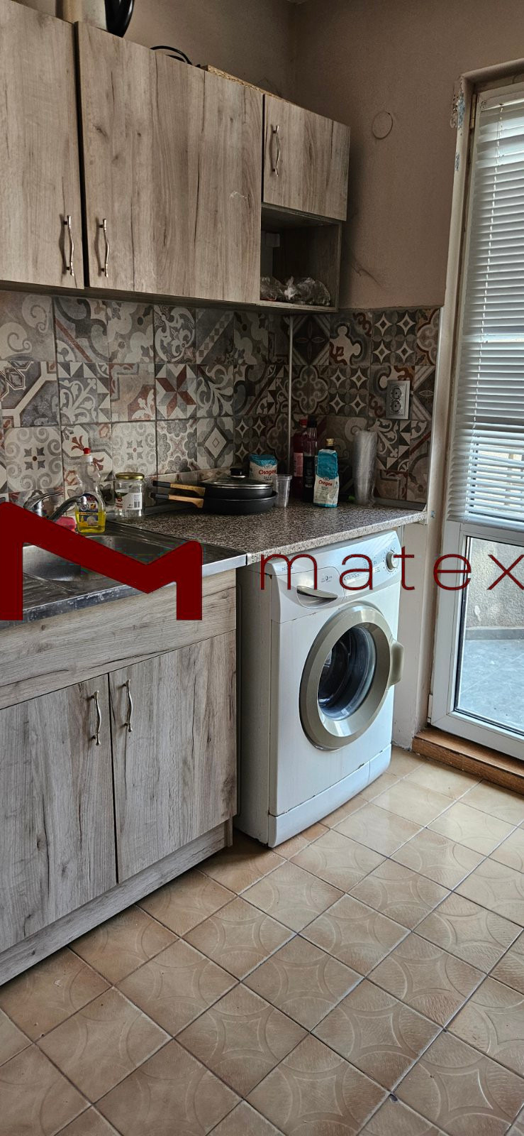 Продава 3-СТАЕН, гр. Варна, Лятно кино Тракия, снимка 1 - Апартаменти - 54463720