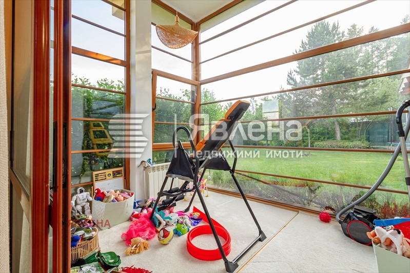 Продава КЪЩА, гр. София, м-т Камбаните, снимка 4 - Къщи - 56300455