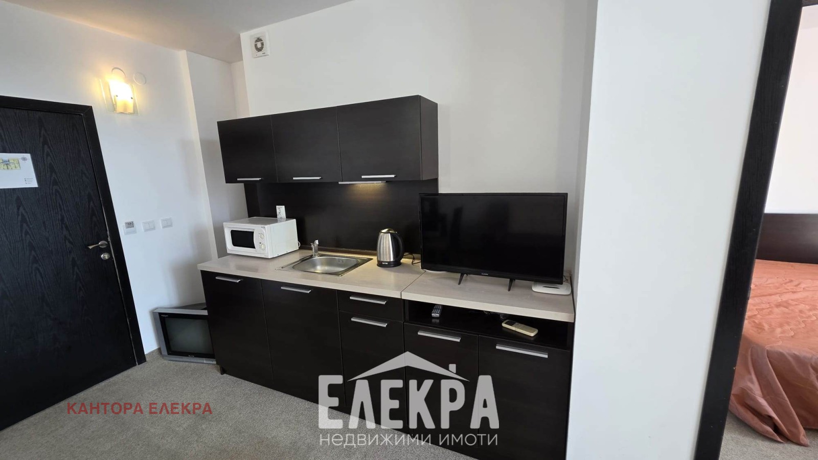 Продава 2-СТАЕН, гр. Бургас, Сарафово, снимка 6 - Апартаменти - 54264893