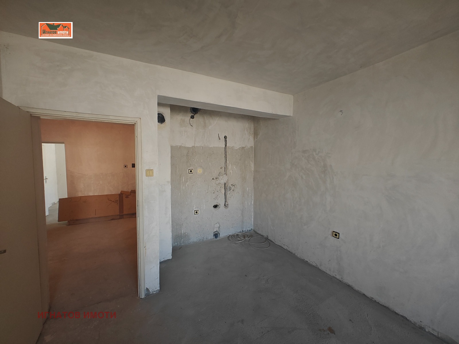 Продава 3-СТАЕН, гр. Пазарджик, Изток, снимка 2 - Апартаменти - 56020602