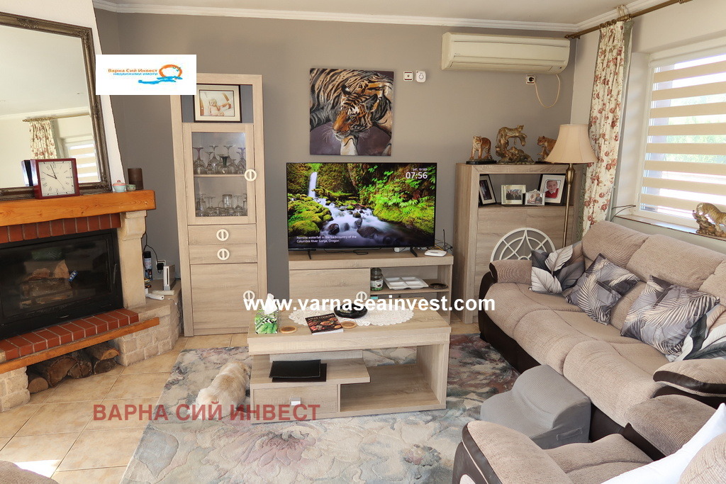 Продава КЪЩА, с. Соколово, област Добрич, снимка 9 - Къщи - 56140703