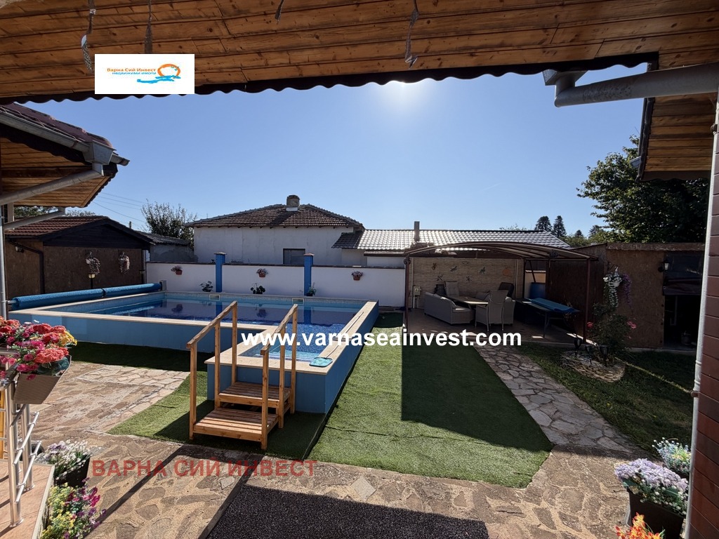 Продава КЪЩА, с. Соколово, област Добрич, снимка 4 - Къщи - 56140703