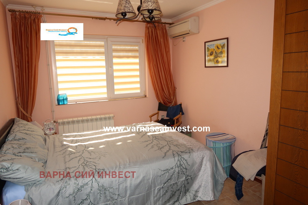 Продава КЪЩА, с. Соколово, област Добрич, снимка 12 - Къщи - 56140703