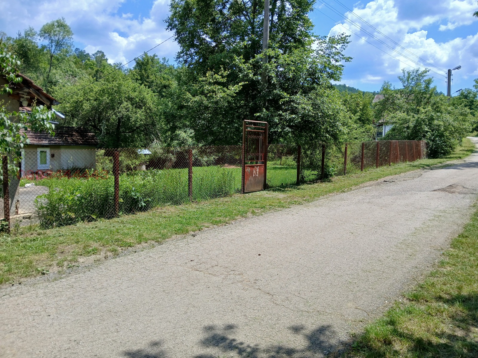 Продава ПАРЦЕЛ, с. Глоговица, област Перник