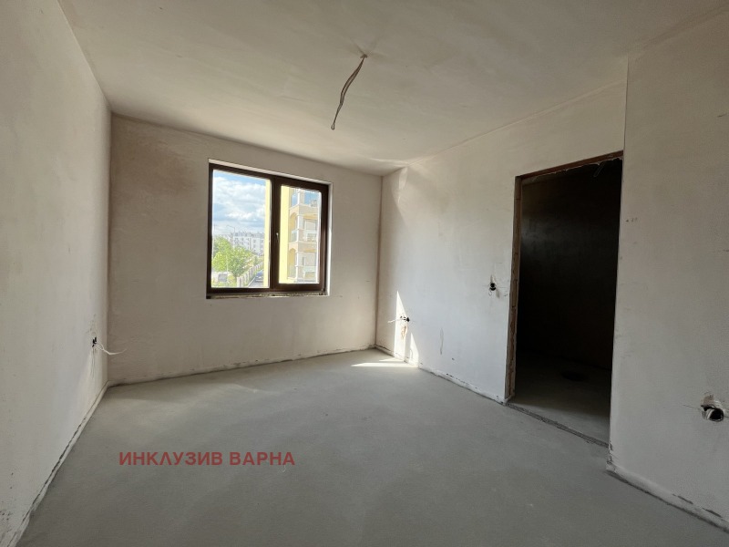À venda  2 quartos Varna , k.k. Sv.Sv. Konstantin i Elena , 103 m² | 73199076 - imagem [3]