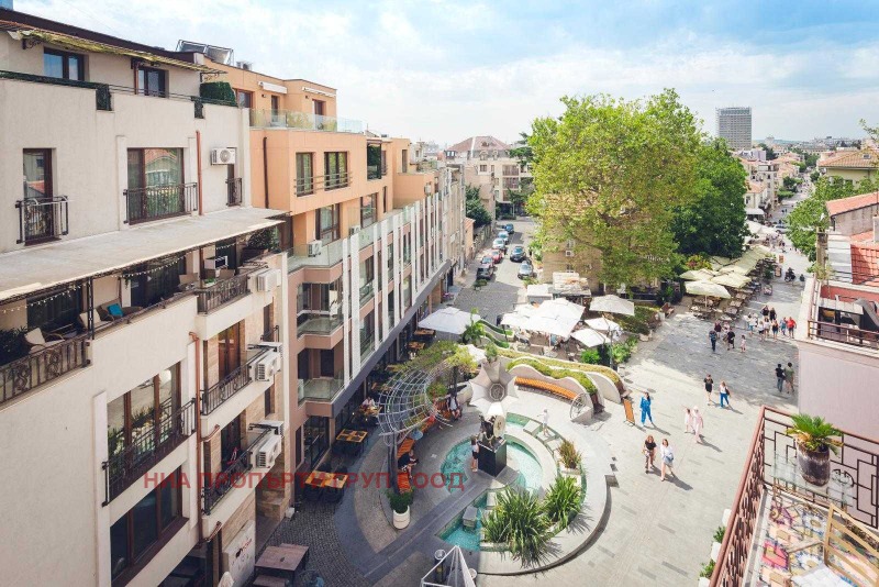 De vânzare  3+ dormitor Burgas , Țentâr , 337 mp | 14620303 - imagine [2]