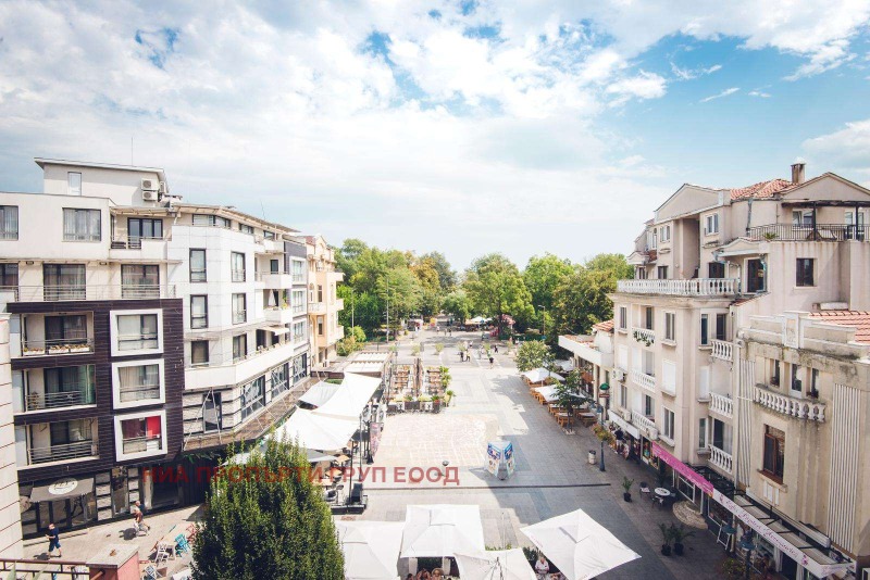 De vânzare  3+ dormitor Burgas , Țentâr , 337 mp | 14620303