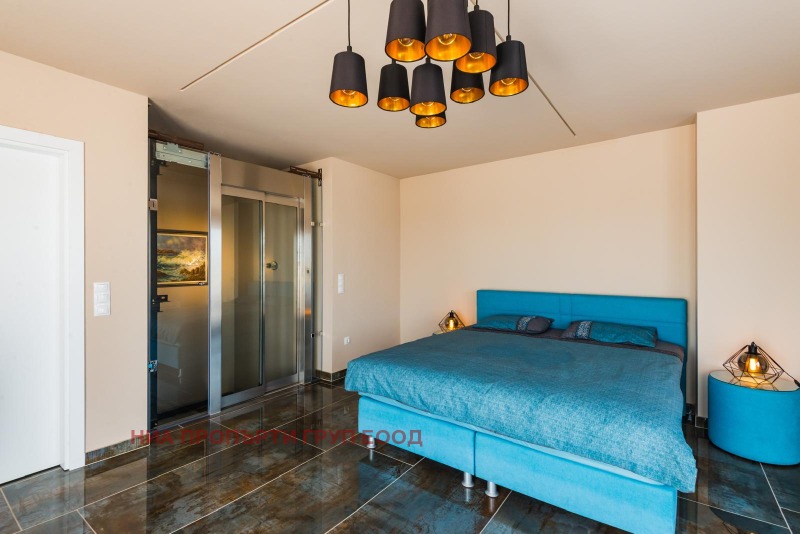 De vânzare  3+ dormitor Burgas , Țentâr , 337 mp | 14620303 - imagine [7]