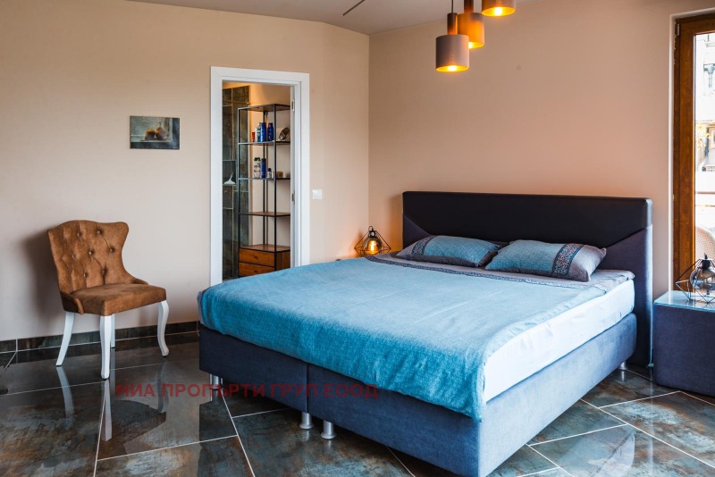 De vânzare  3+ dormitor Burgas , Țentâr , 337 mp | 14620303 - imagine [17]