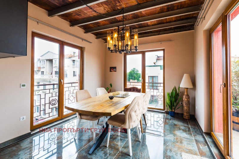 De vânzare  3+ dormitor Burgas , Țentâr , 337 mp | 14620303 - imagine [14]