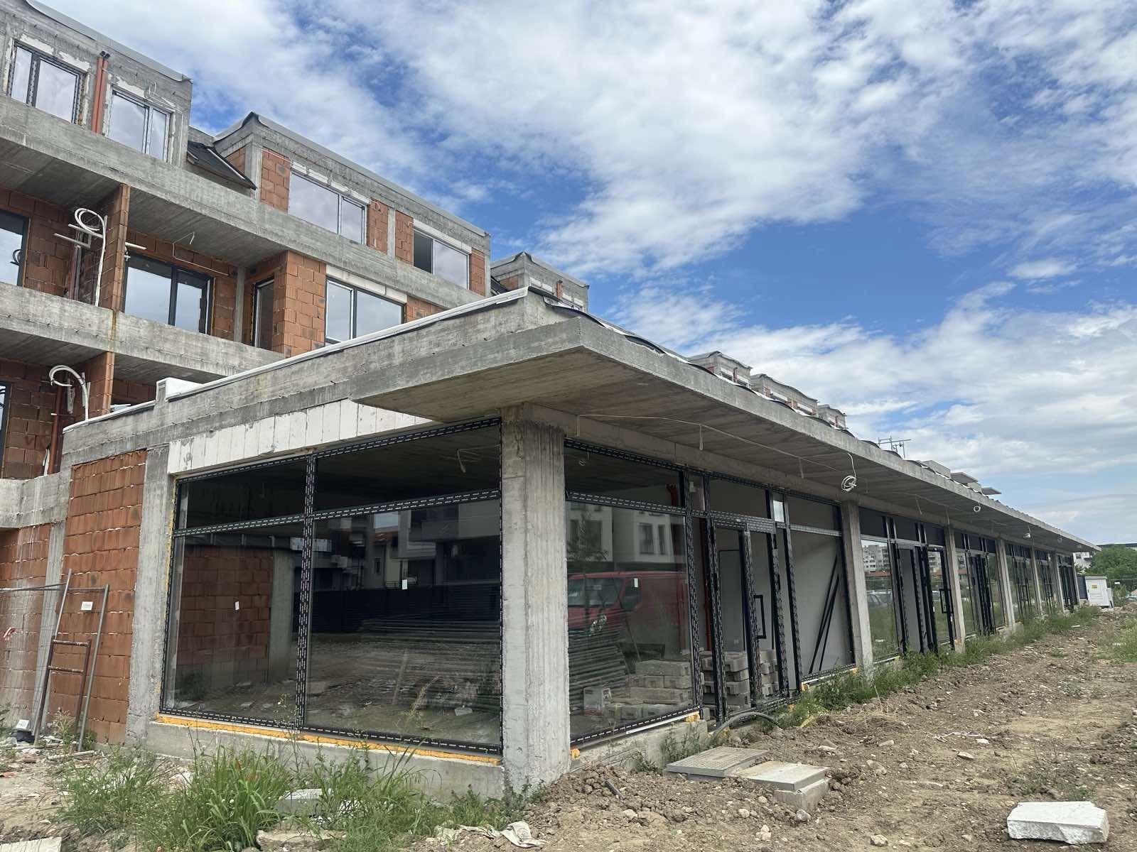Продава 3-СТАЕН, гр. Пловдив, Остромила, снимка 3 - Апартаменти - 54746625
