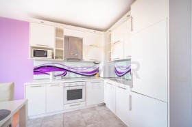 2-стаен град Варна, м-т Евксиноград 10