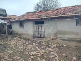 Casa Lovtchanci, região Dobrich 13