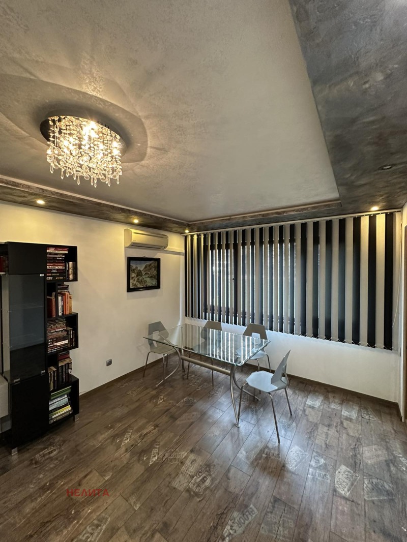 Продава  3-стаен град Добрич , Йовково , 93 кв.м | 47378448