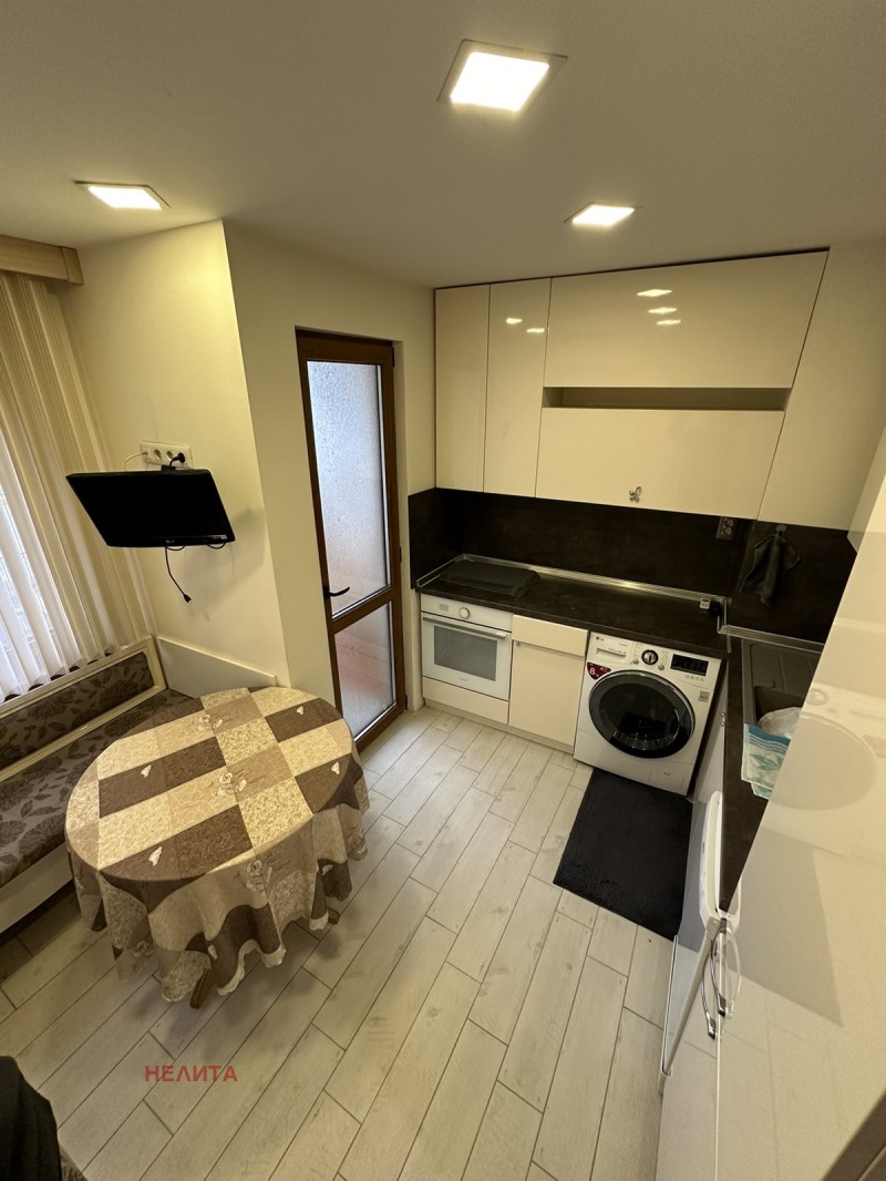 Продава  3-стаен град Добрич , Йовково , 93 кв.м | 47378448 - изображение [5]